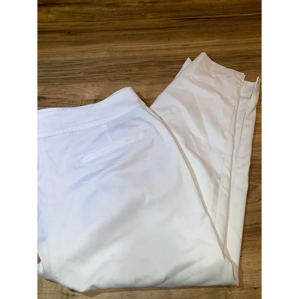 PGA Tour Women's Golf Pant Capris,‎ Size 14, White